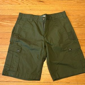 Men’s Carhartt Ripstop Work Shorts. reinforced front pockets. Size 34. Brand New